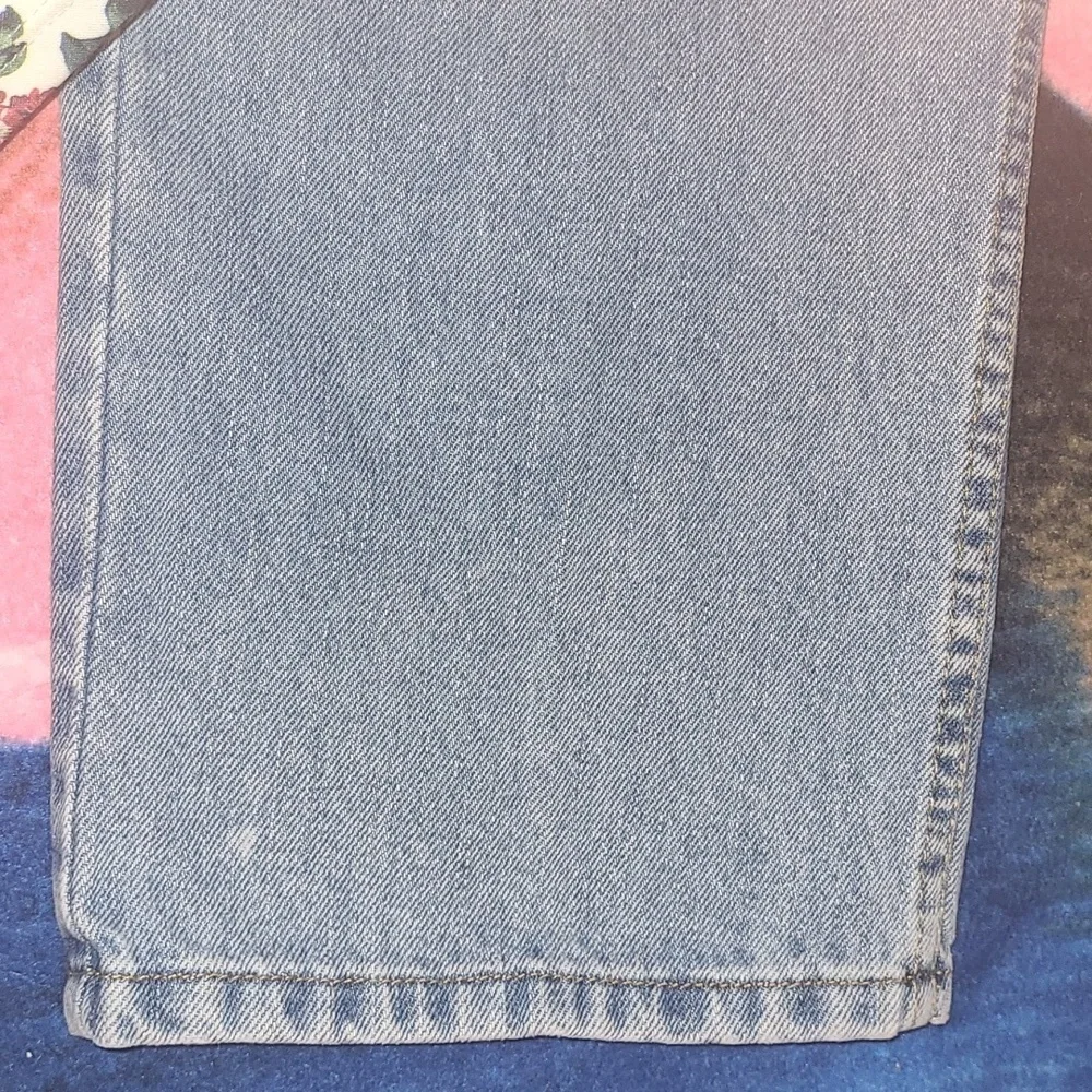 Levi’s 505 Vintage Denim Jeans Straight Leg Faded Blue Wash Distressed 31 x  35